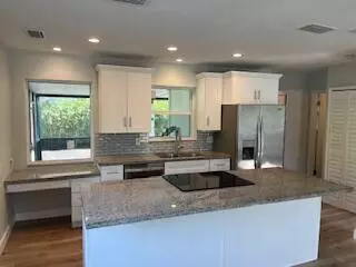 Lake Worth Beach, FL 33460,414 N J ST