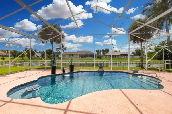 Wellington, FL 33414,15764 Cypress Creek LN