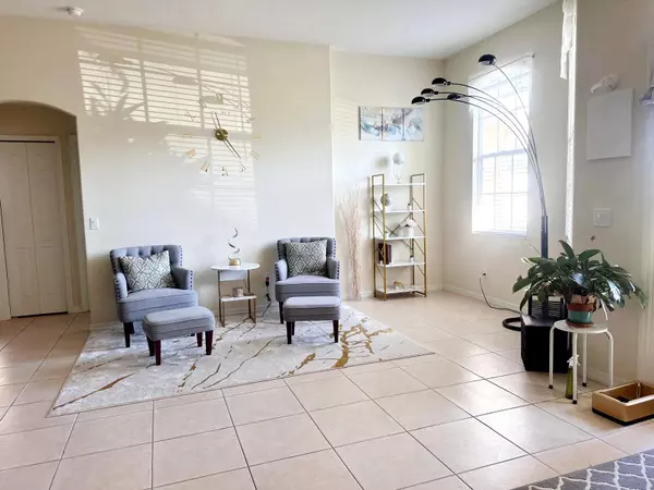 Port Saint Lucie, FL 34983,5180 NW NW Newark LN