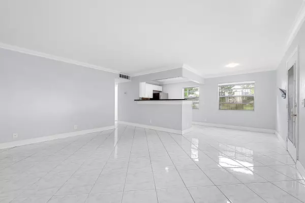 Delray Beach, FL 33484,339 Normandy H