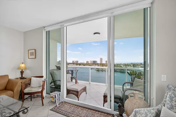 Singer Island, FL 33404,2640 Lake Shore DR 1716