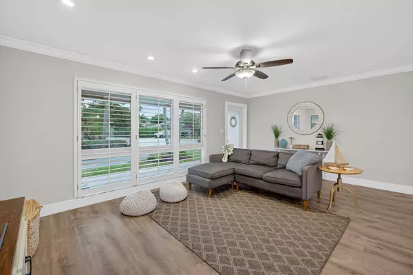 Fort Lauderdale, FL 33334,5701 NE 16th TER