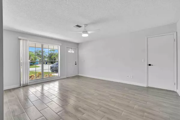Stuart, FL 34997,4368 SE Hamilton LN