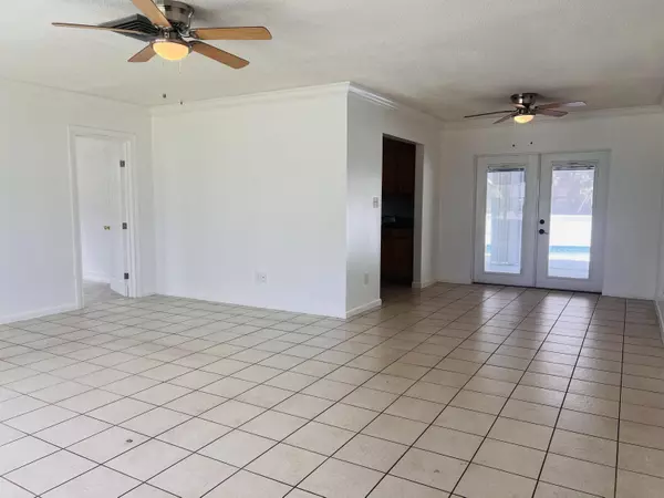 Port Saint Lucie, FL 34953,1120 SW Ithaca ST