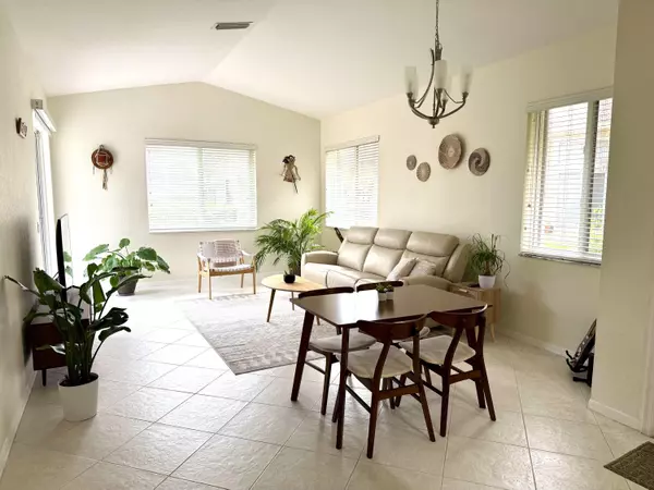 Pembroke Pines, FL 33027,15864 SW 10 ST