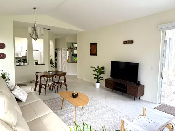 Pembroke Pines, FL 33027,15864 SW 10 ST