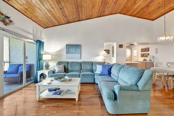 Fort Pierce, FL 34949,2400 S Ocean DR 232