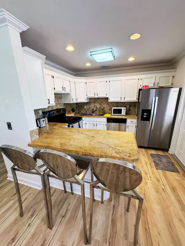 Boca Raton, FL 33432,300 NE 7th ST