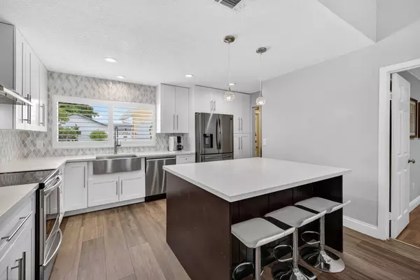 Boca Raton, FL 33428,9820 Orange Park TRL