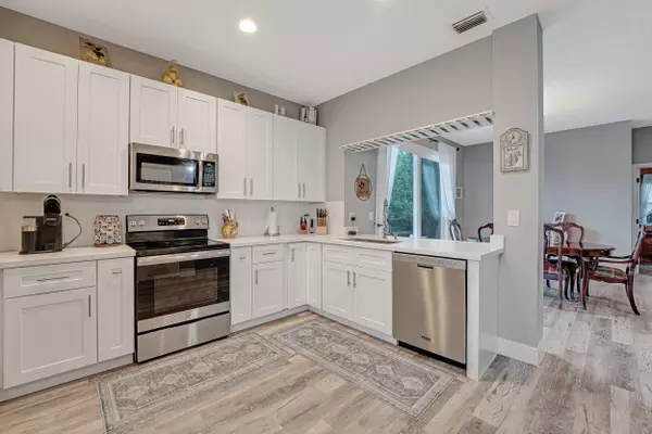 Greenacres, FL 33413,136 Caribe CT