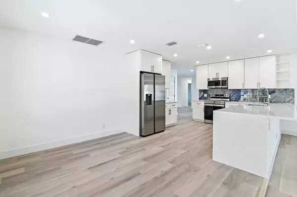 Coconut Creek, FL 33066,4421 NW 2nd CT