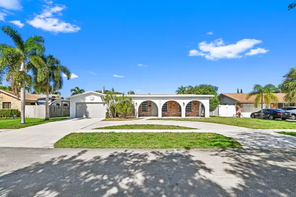 4421 NW 2nd CT, Coconut Creek, FL 33066