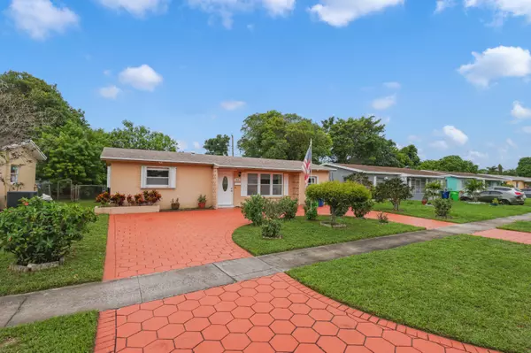 5946 NW 16th CT, Sunrise, FL 33313