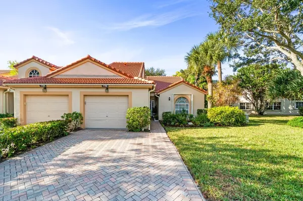 7790 Coral Lake DR, Delray Beach, FL 33446