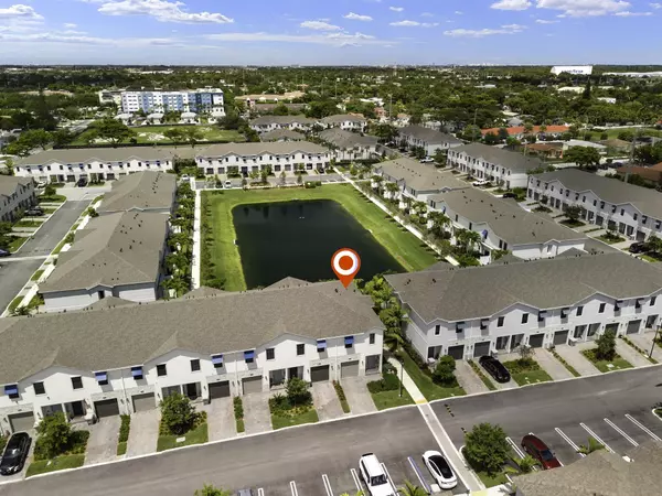 Pompano Beach, FL 33060,353 NW 8th CT