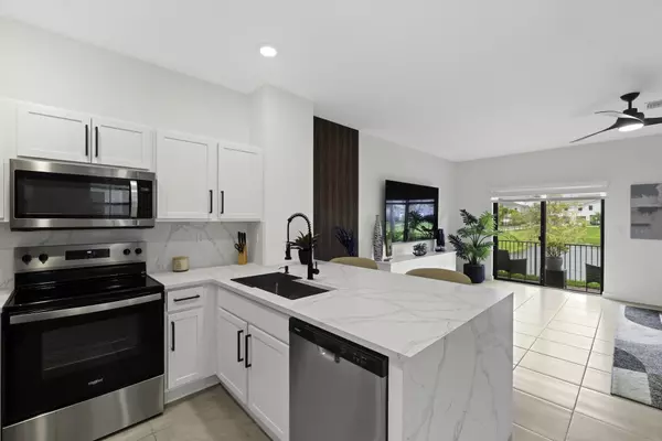 Pompano Beach, FL 33060,353 NW 8th CT