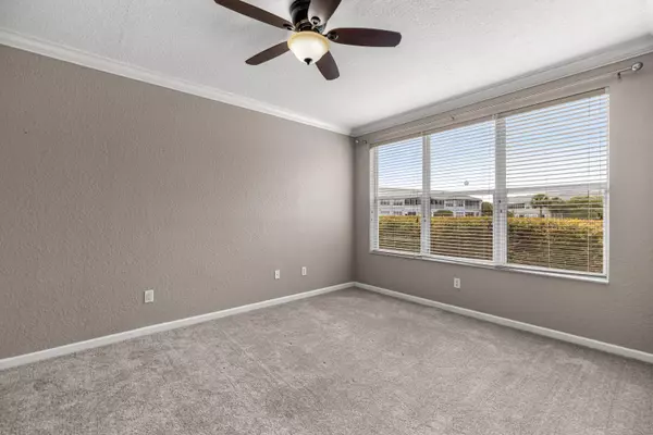 Ocala, FL 34474,4555 SW 52nd CIR 103