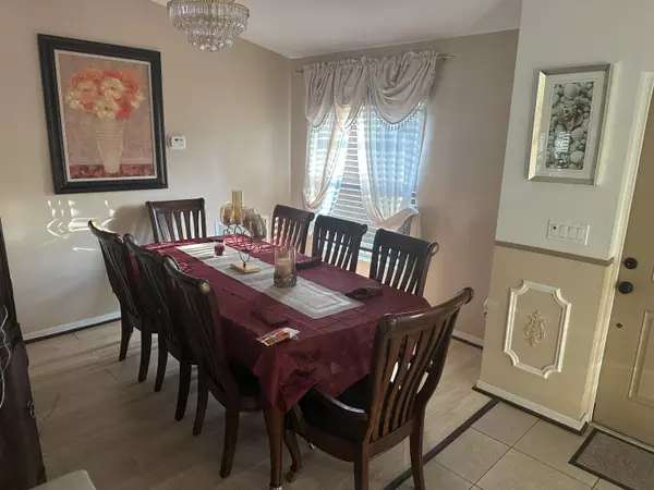 Port Saint Lucie, FL 34953,4285 SW Savona BLVD