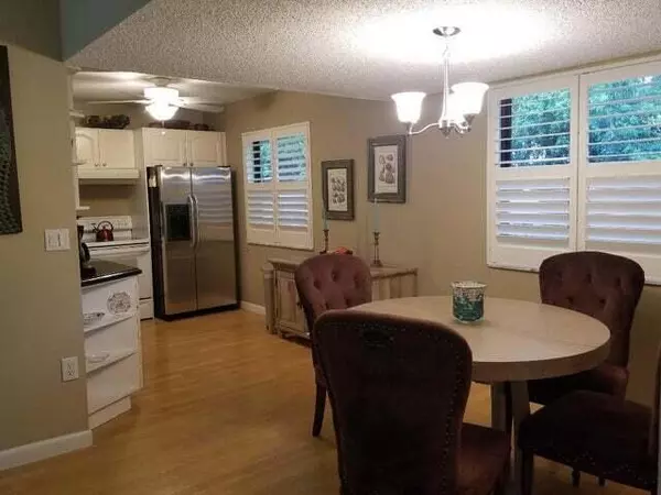 Boynton Beach, FL 33435,2424 N Federal HWY 106