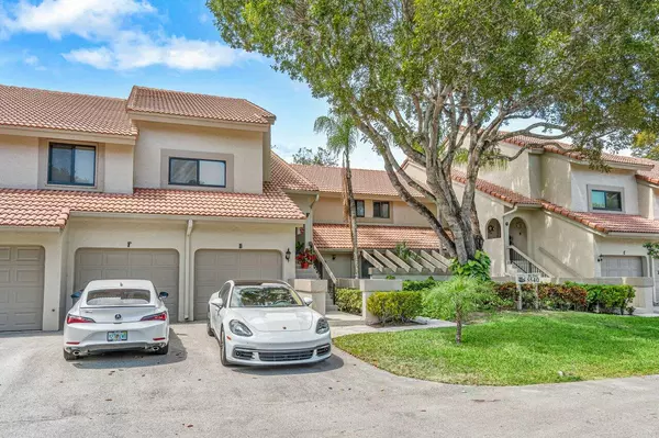 Boca Raton, FL 33486,5540 Coach House CIR B