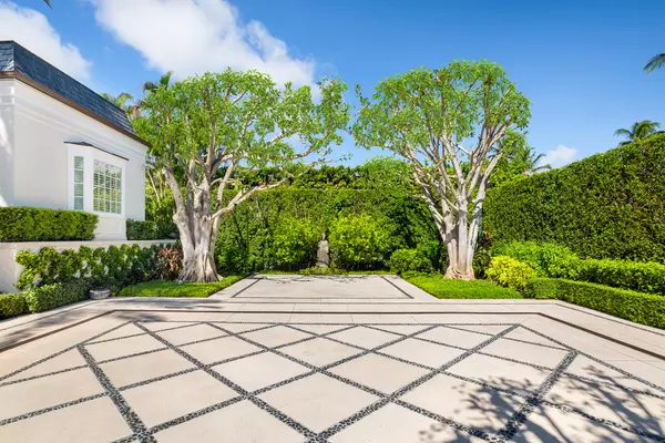 Palm Beach, FL 33480,134 Casa Bendita