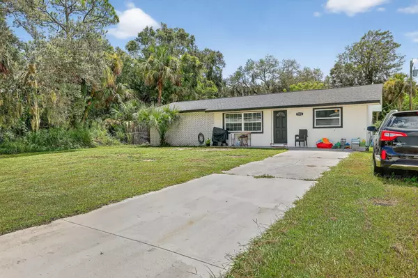 Fort Pierce, FL 34951,7905 Penny LN
