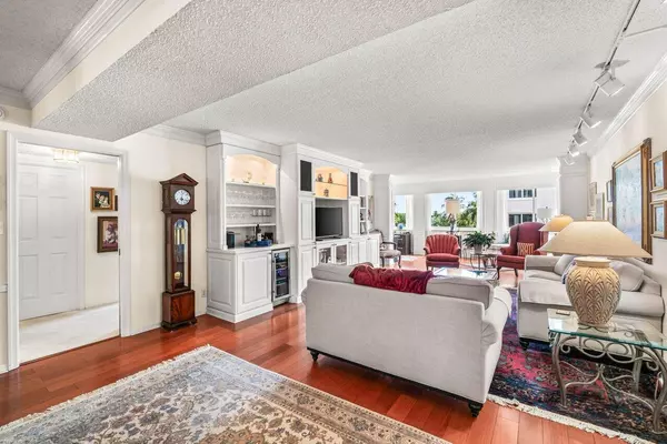 Delray Beach, FL 33483,2000 S Ocean BLVD 306