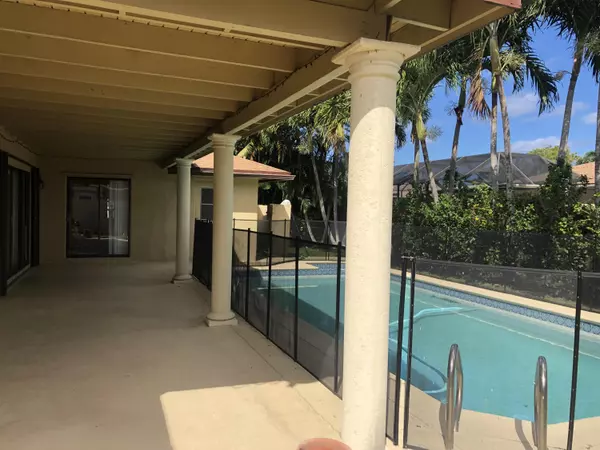 Boca Raton, FL 33487,17740 Briar Patch TRL