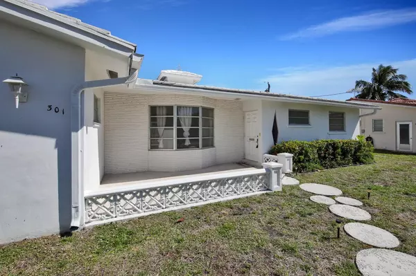 Boca Raton, FL 33431,301 NE 24th ST