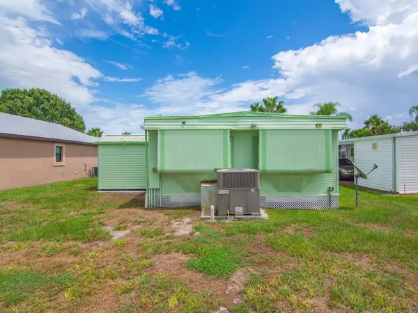 Port Saint Lucie, FL 34952,9 SE Kassaba LN