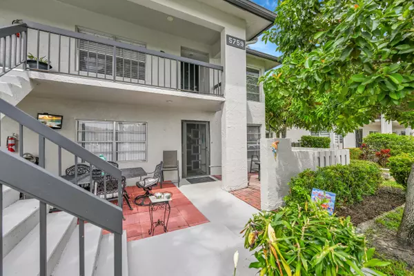 Delray Beach, FL 33484,5759 Phoenix Palm CT C