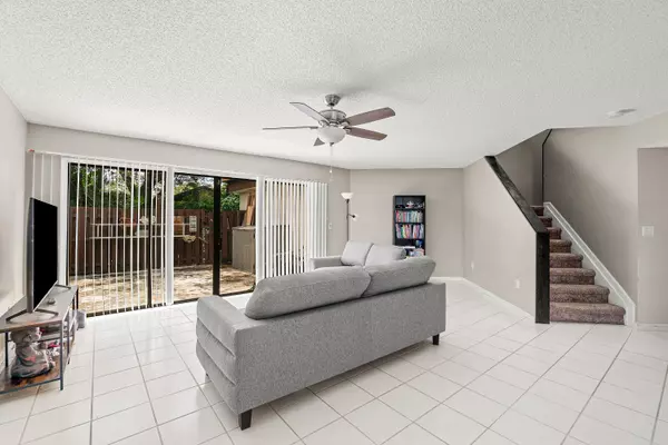 Royal Palm Beach, FL 33411,134 Weybridge CIR B