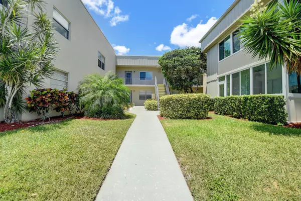318 Monaco G G, Delray Beach, FL 33446