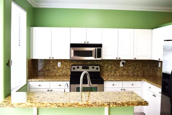 Lake Worth, FL 33463,6905 Perdido Bay TER