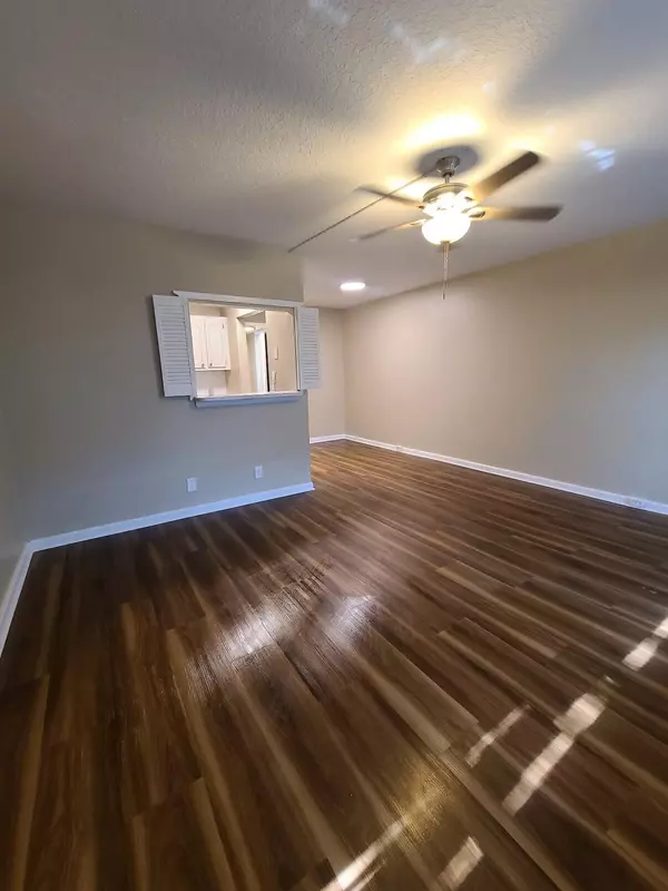 West Palm Beach, FL 33417,82 Canterbury D 82