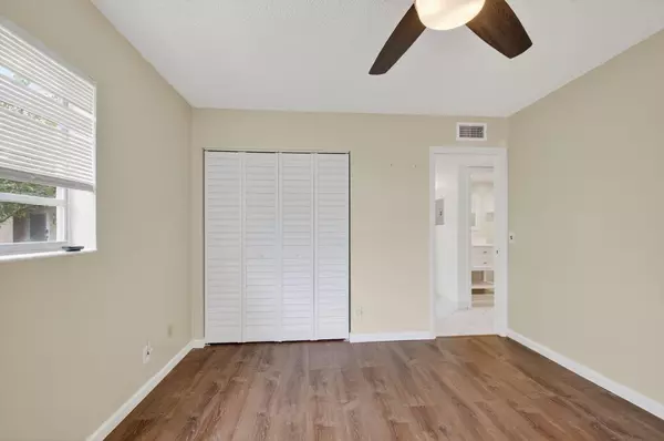 Delray Beach, FL 33484,826 Normandy R