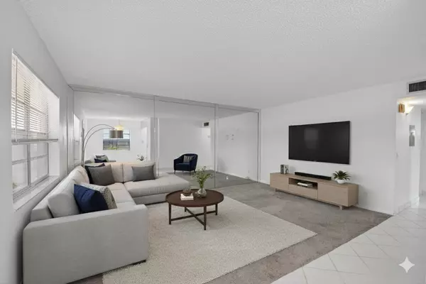 826 Normandy R, Delray Beach, FL 33484