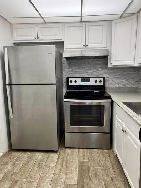 632 NW 13 ST 210, Boca Raton, FL 33486