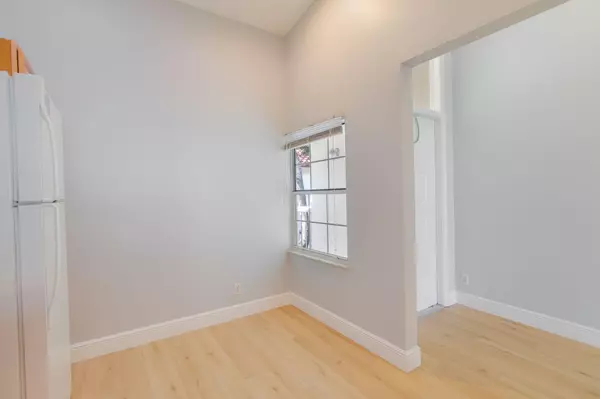 Palm Beach Gardens, FL 33418,231 Cypress Point DR B231