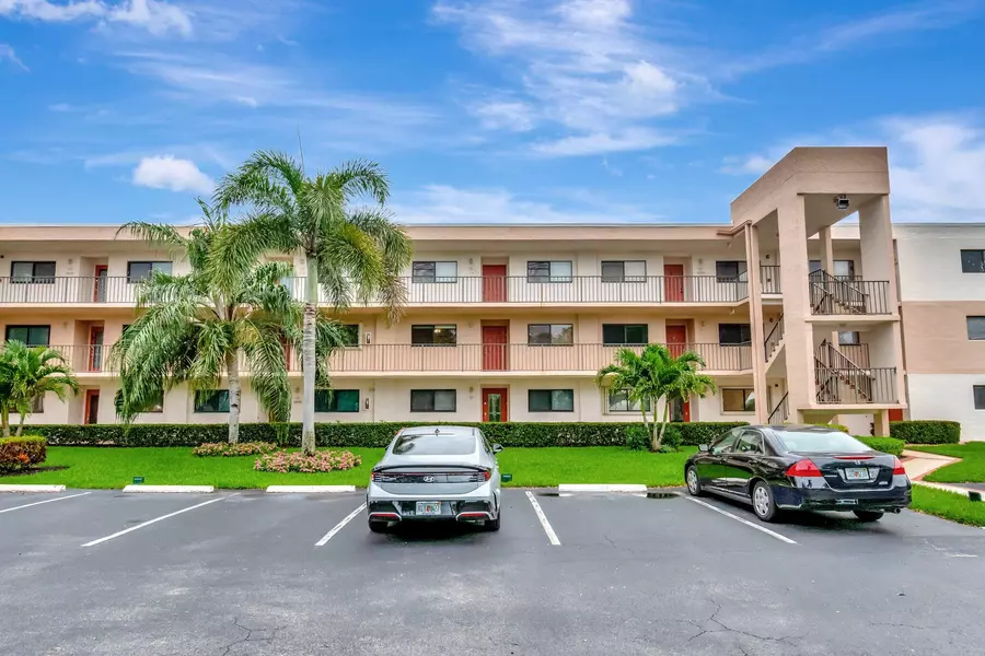 15075 Witney RD 212, Delray Beach, FL 33484