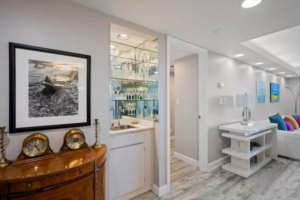 Boca Raton, FL 33431,4101 N Ocean BLVD 308