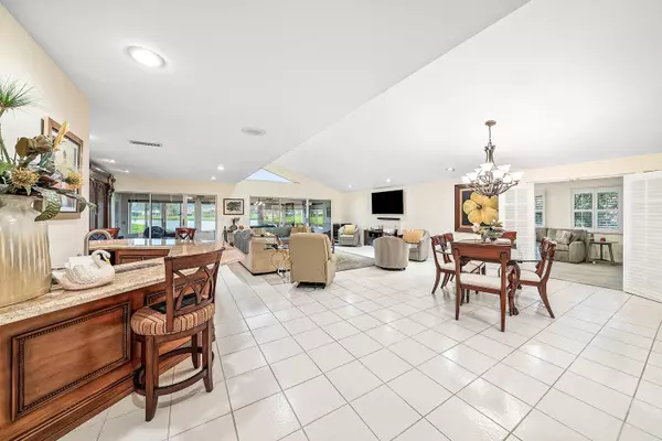 Boynton Beach, FL 33436,6 Woods LN