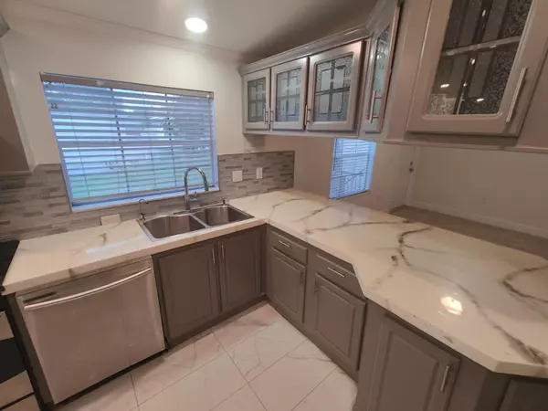 Boynton Beach, FL 33436,1797 NW 24 ST