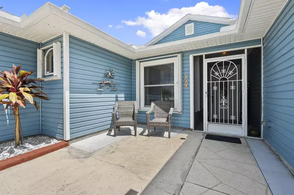 Fort Pierce, FL 34982,556 Paurotis LN