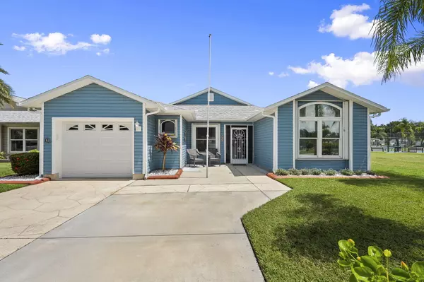 Fort Pierce, FL 34982,556 Paurotis LN