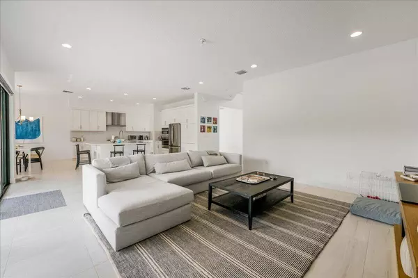 Boca Raton, FL 33496,17496 Sparkling River RD