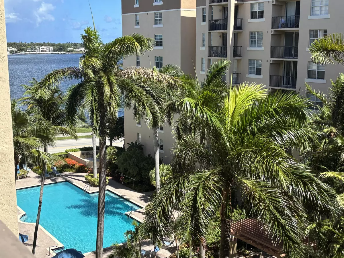 West Palm Beach, FL 33407,1801 N Flagler DR 727