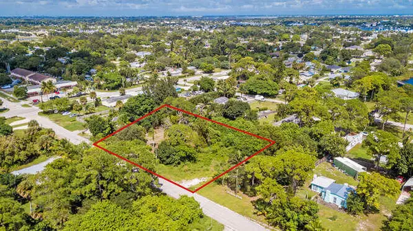 Stuart, FL 34997,5117 SE Isabelita AVE