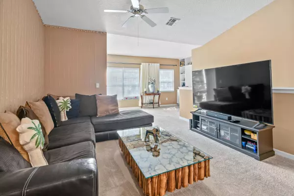 West Palm Beach, FL 33411,10354 S Fox Trail RD 1505