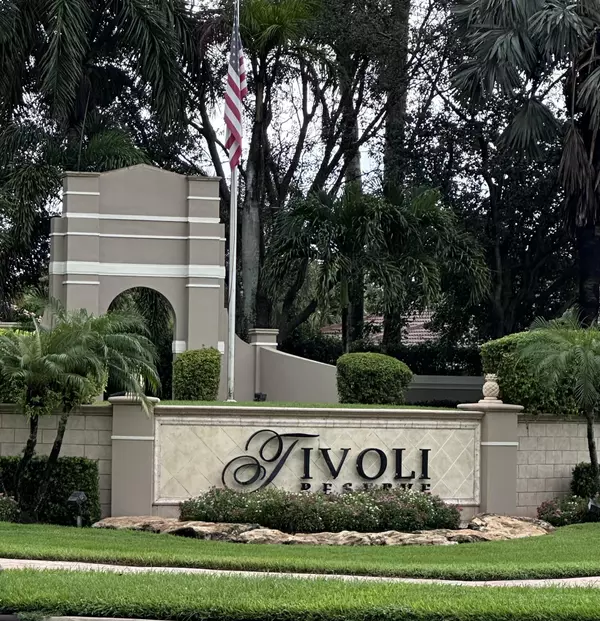 Boynton Beach, FL 33437,8041 E Via Grande